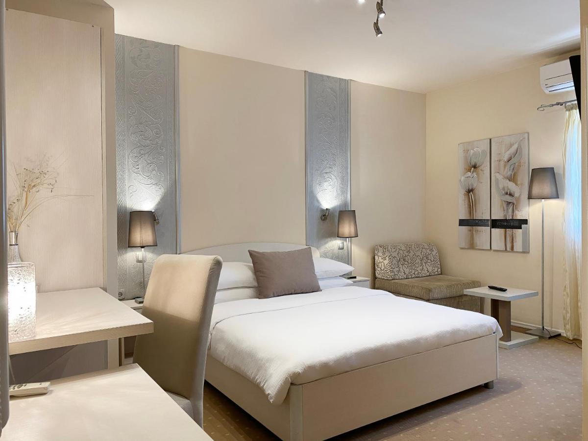 Shangri La Mansion Mostar Eksteriør billede