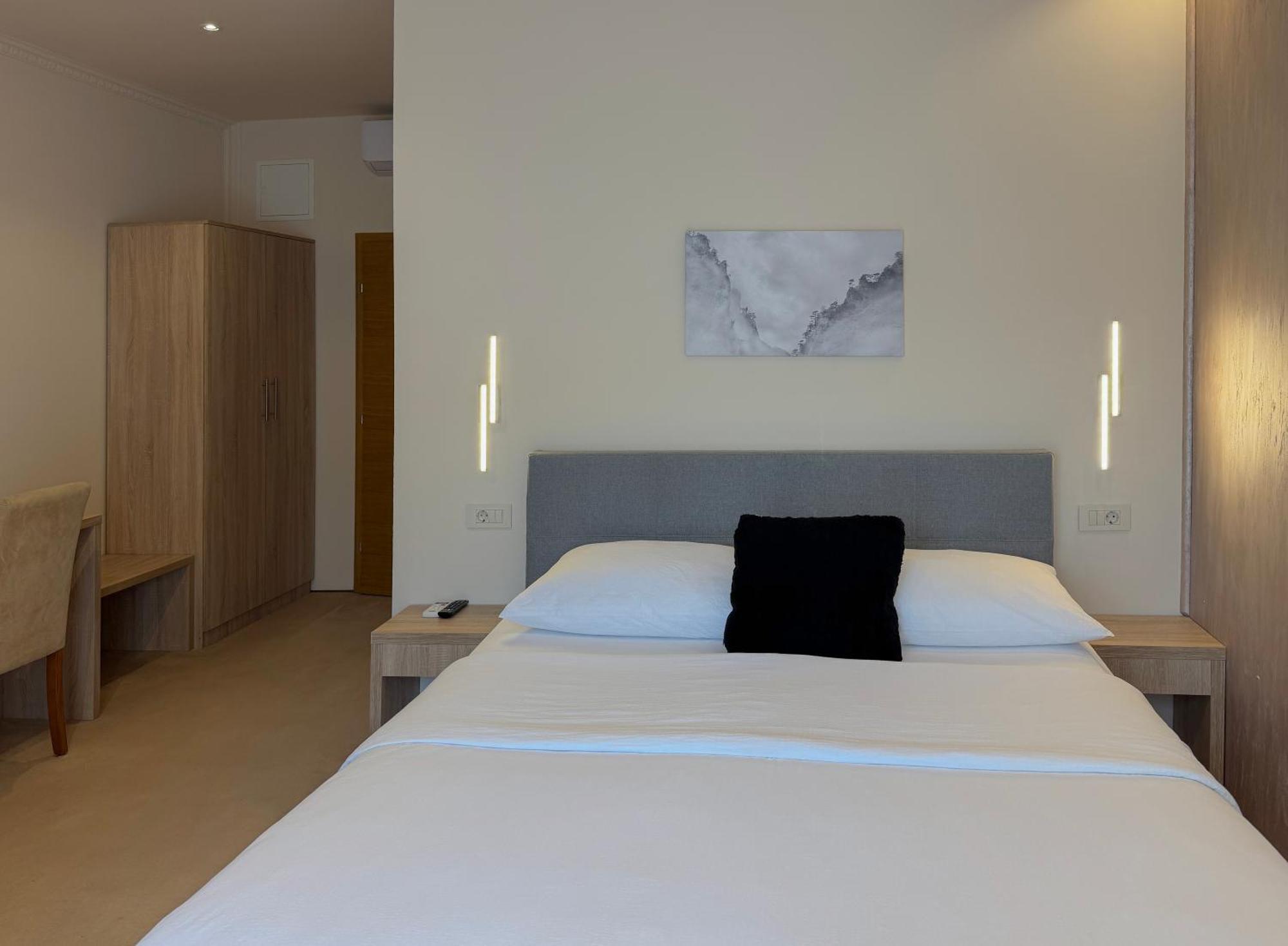 Shangri La Mansion Mostar Eksteriør billede