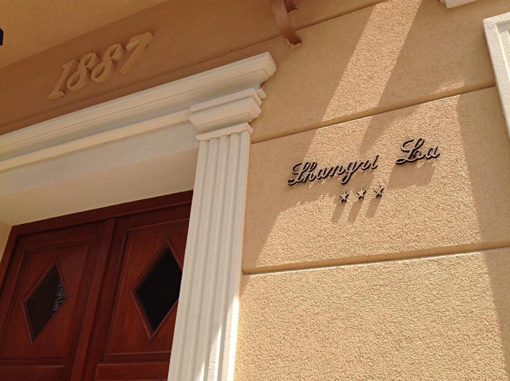Shangri La Mansion Mostar Eksteriør billede