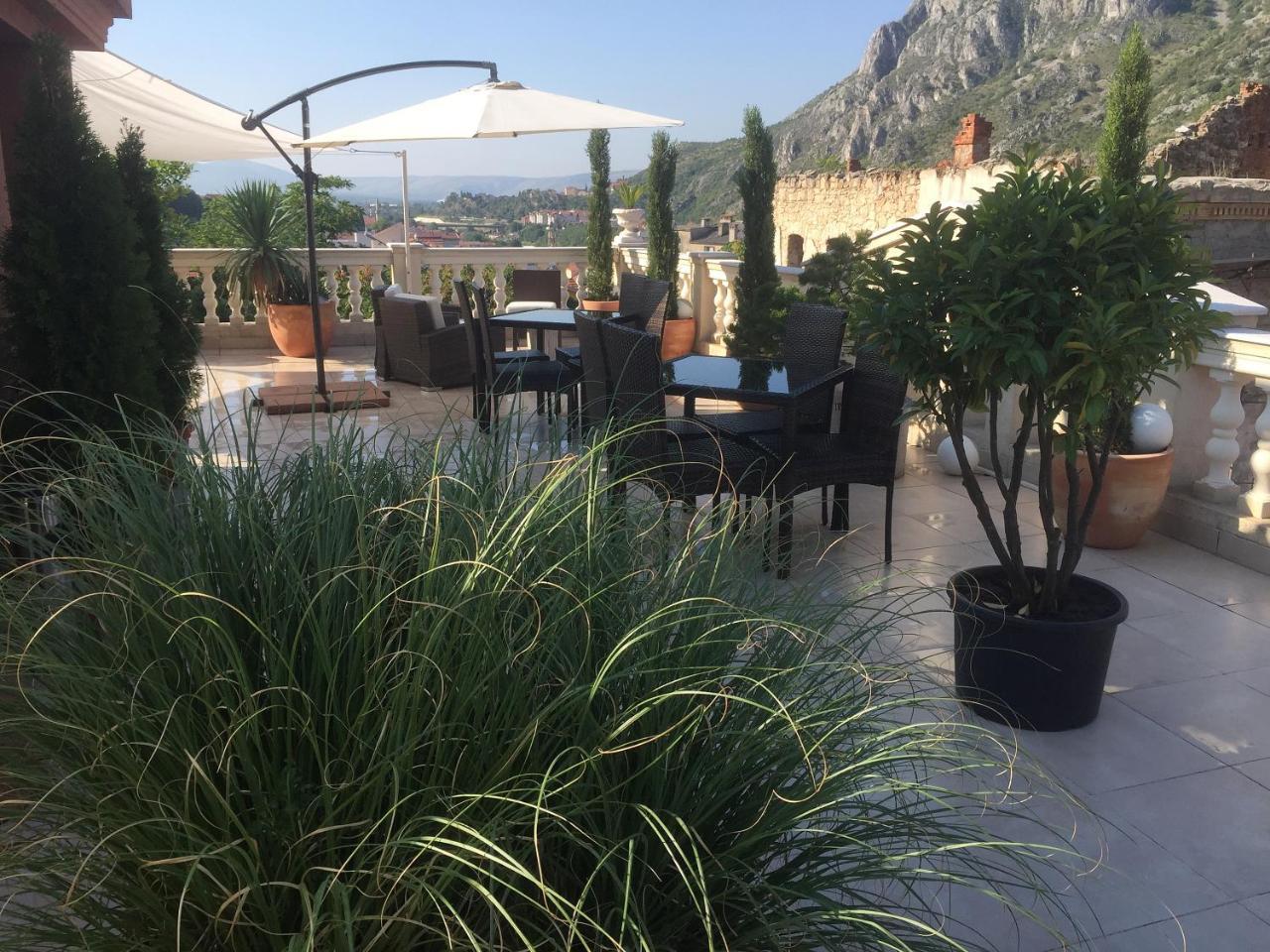 Shangri La Mansion Mostar Eksteriør billede